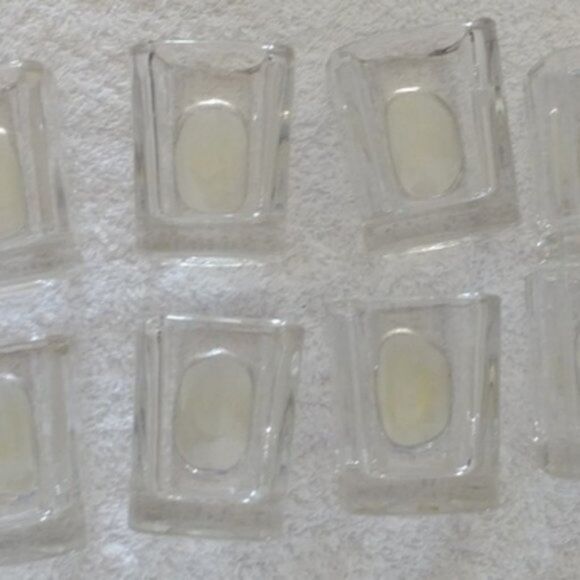 Tampa Bay Lightning heavy shot glasses (total of 8) - Picture 6 of 15